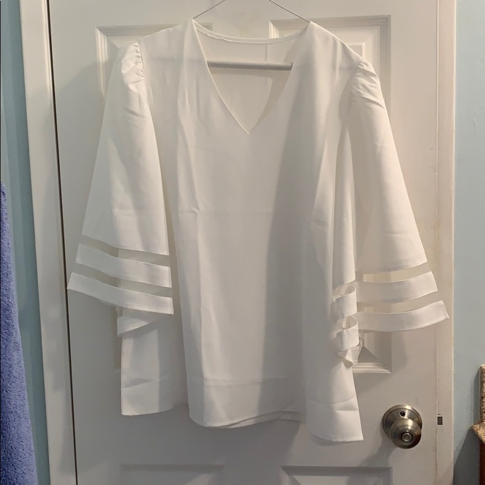 Long sleeved top